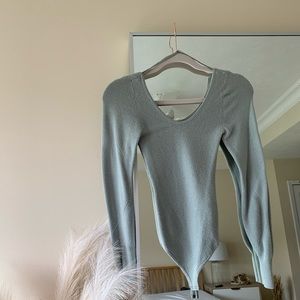 Puff sleeve sweater